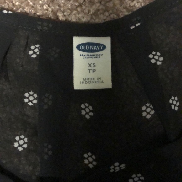 Black opaque top - Picture 3 of 3